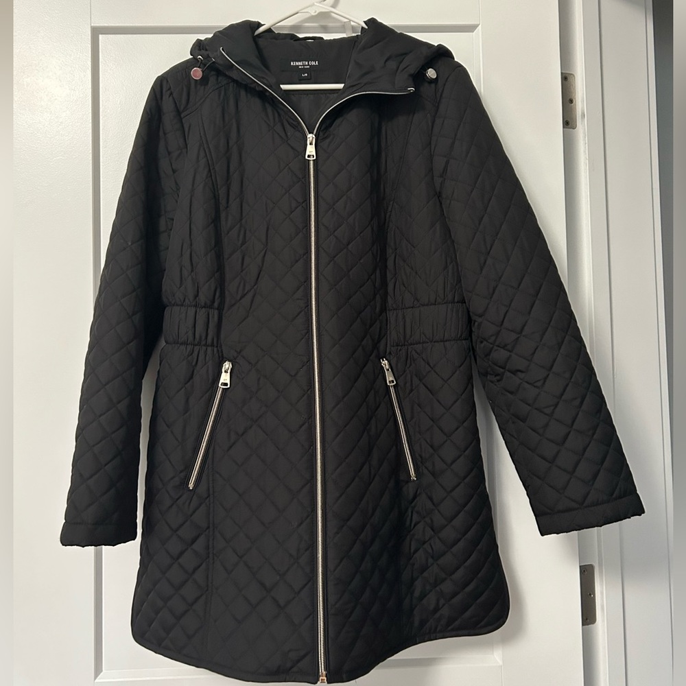 Kenneth Cole Quilted Mid-length jacket. Women’s Large.